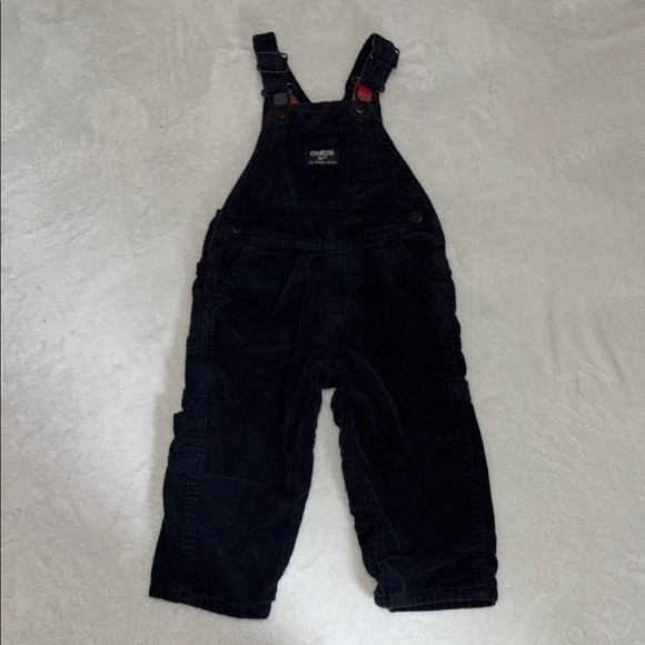OshKosh B'gosh Black Classic Overalls - Picture 2 of 10